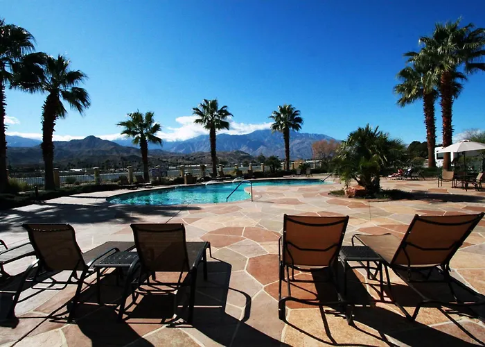 Hampton Inn & Suites Cathedral City
